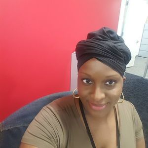 Meet your Posher, Rhonda